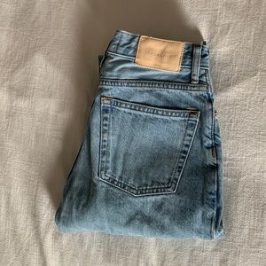Everlane 90’s Cheeky jean size 24 crop